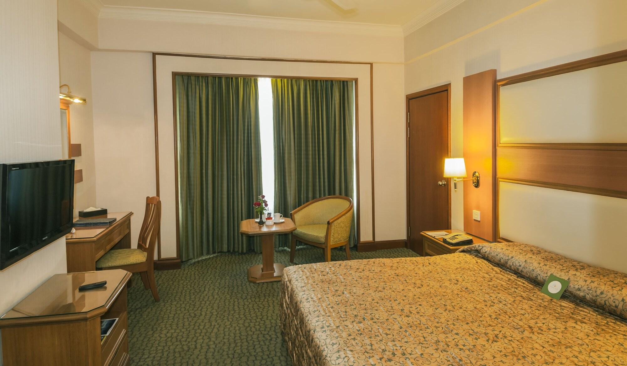 Hotel Pearl View Prai, Penang 4*